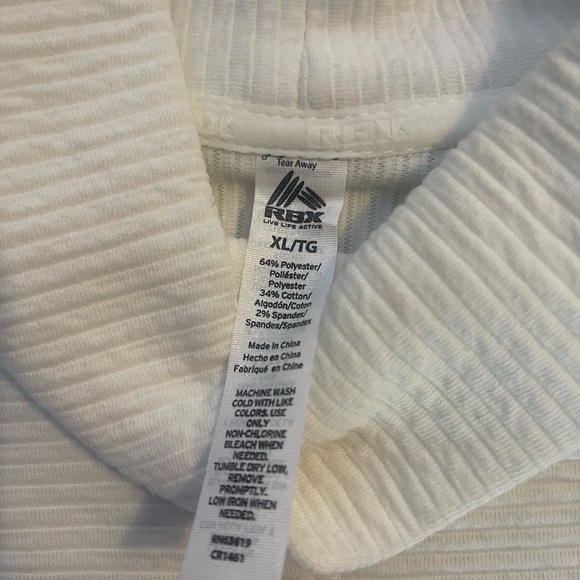 White Ribbed Turtleneck tunic pullover - Picture 3 of 4